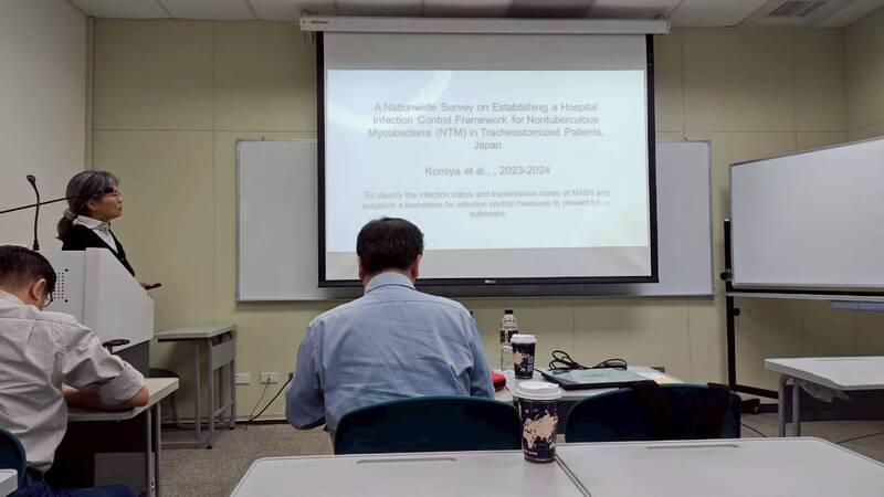 【學術演講】Elucidation of contamination mechanisms involved in the adaptation and transmission of non-tuberculous mycobacteria through environmental and Host - 吉田志緒美 (114/10/21)圖片