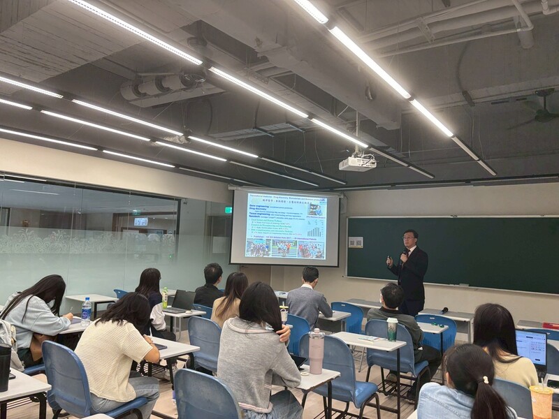 【學術演講】隱形殺手 vs. 微型武器：奈米粒子如何揭穿黑色素瘤的面紗-王惠民 教授(國立中興大學)(114/12/22)圖片