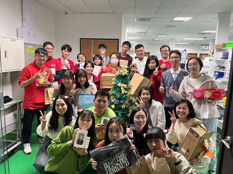 【Activity】Christmas gift-exchange party (2023/12/28)Image