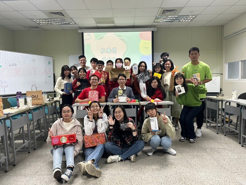 【Activity】Christmas gift-exchange party (2023/12/28)Image