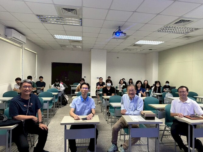 【專題演講】Perspectives on Vascular and Oxidative Stress Factors in Dementia - Alex Kuan 管家義教授 (維吉尼亞大學)圖片