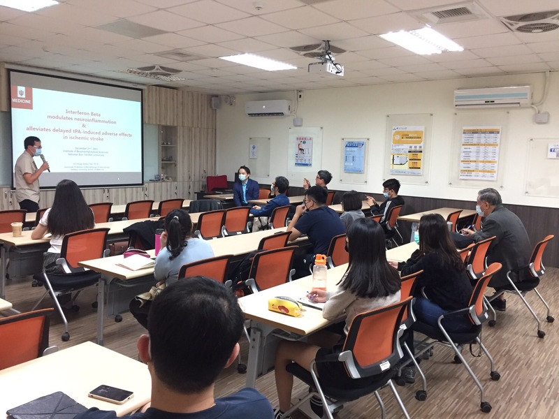 【專題演講】Interferon Beta modulates neuroinflammation & alleviates delayed tPA-induced adverse effects in ischemic stroke-顏瑞宏副教授 (Indiana University School of Medicine)(2021/12/21)圖片